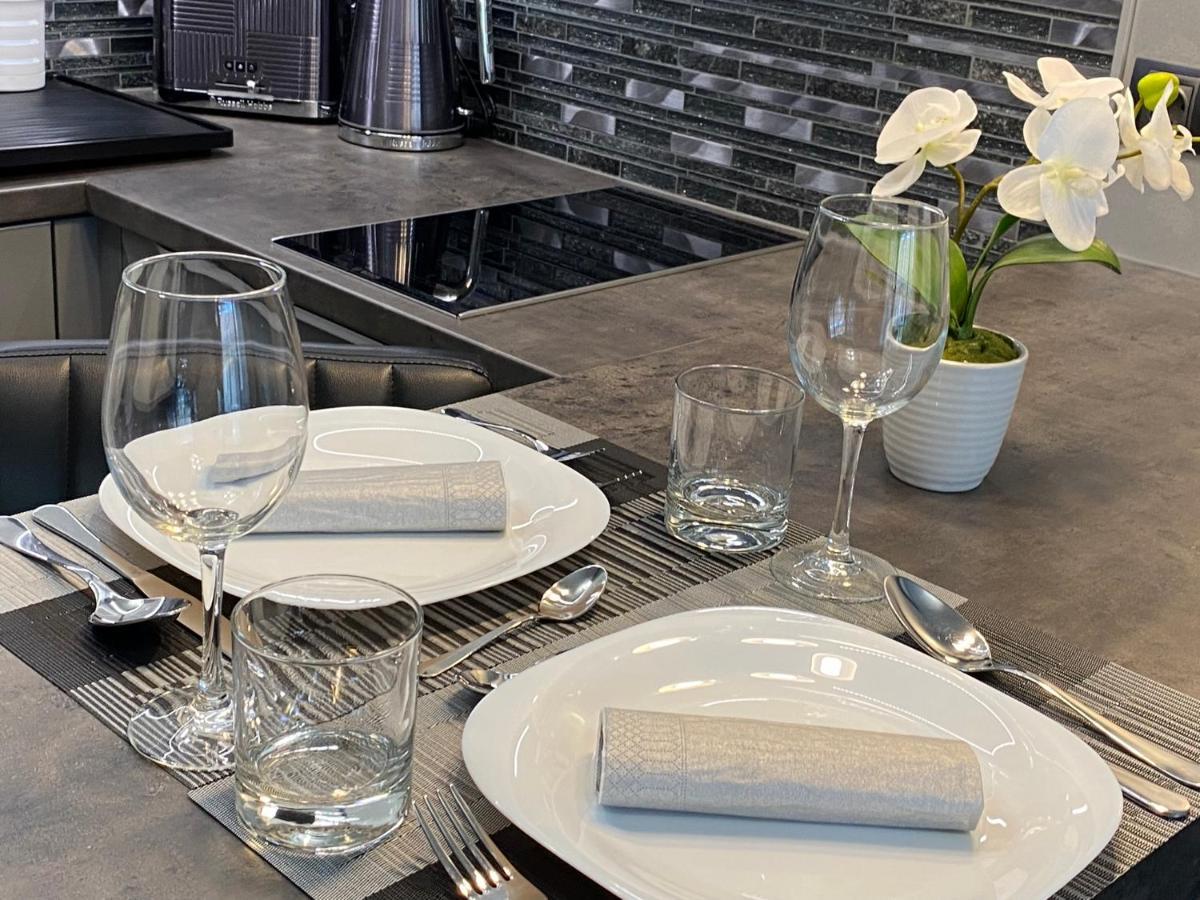 Noir Silvery Apartman Szeged Eksteriør bilde