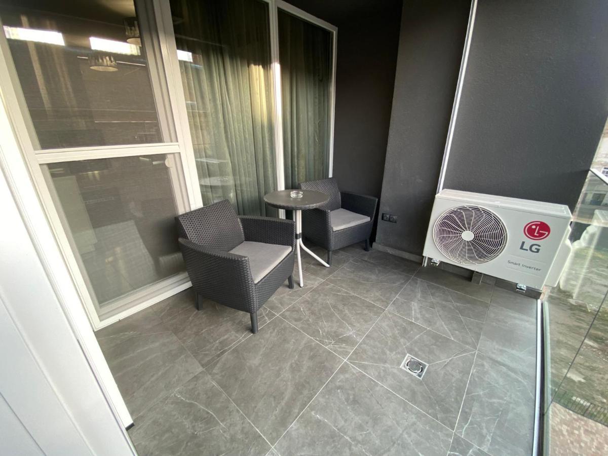 Noir Silvery Apartman Szeged Eksteriør bilde